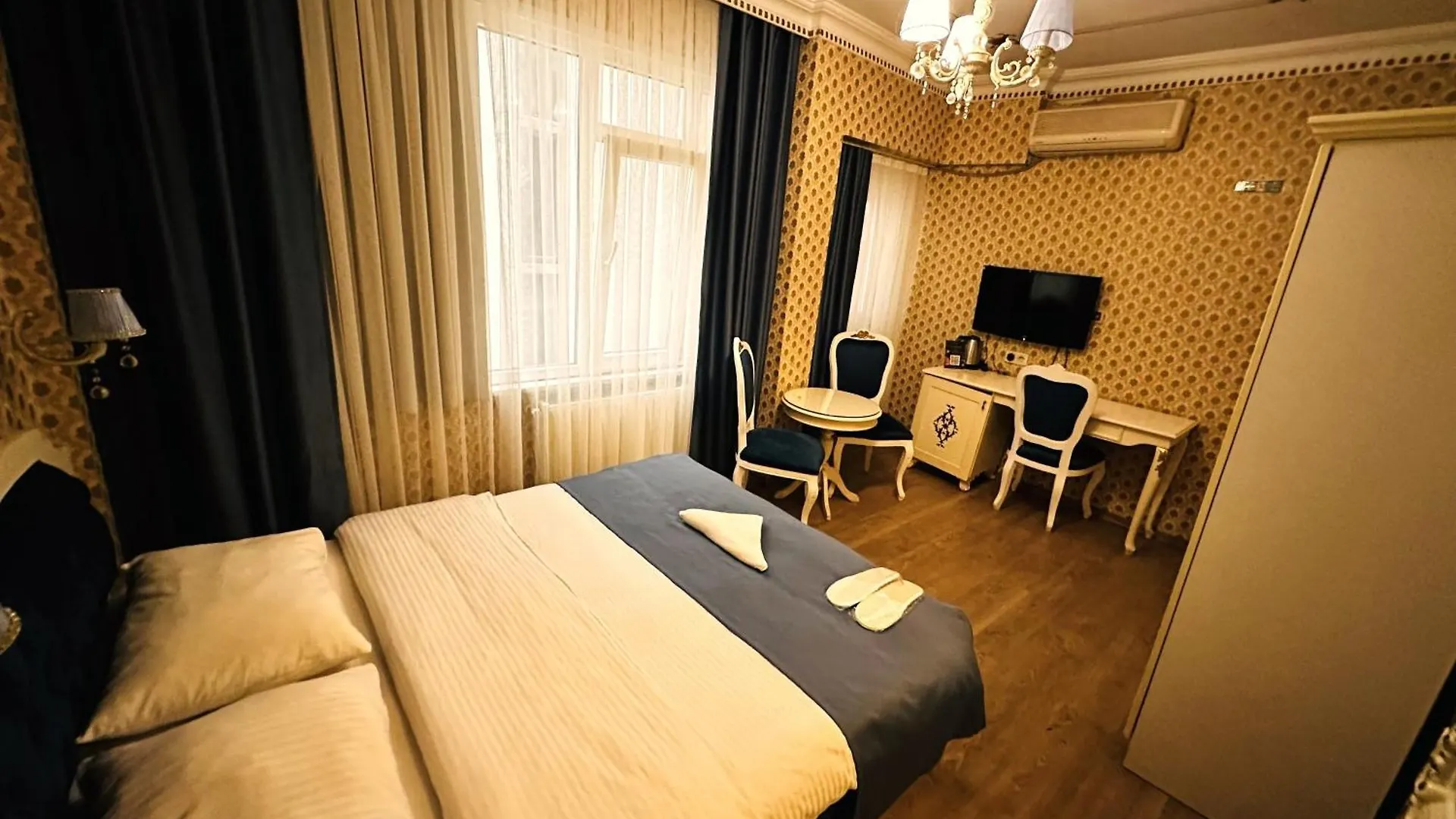 Taxim Alyon Hotel - Stambuł 3*,